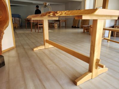 一枚板　ダイニングテーブル